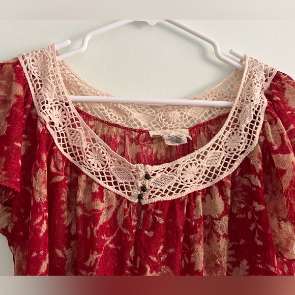 Red semi sheer Ralph Lauren top - Picture 2 of 4